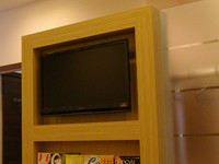 待合室にはテレビもあり、お子様も飽きません